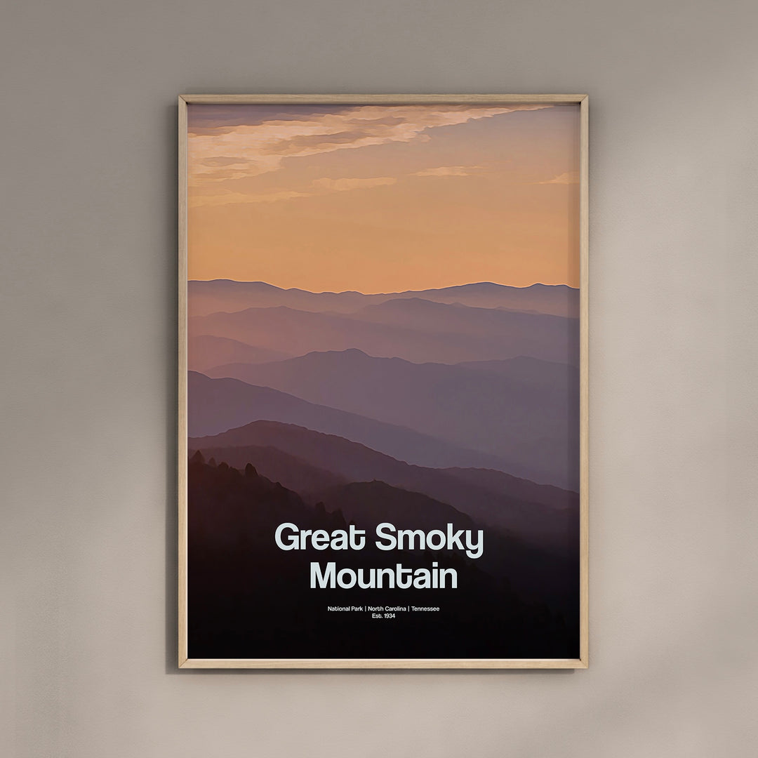 a picture of a mountain range with the words great smoky mountain above it